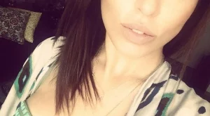 Дъщерята на Мика Стоичкова с първа фотосесия