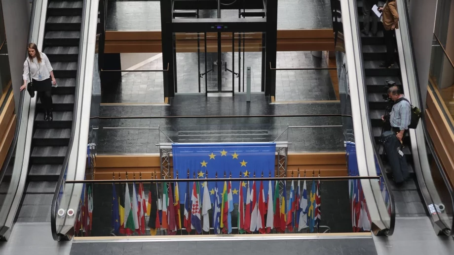 38 млрд. паунда загуби грозят британския финансов сектор при "твърд" Brexit