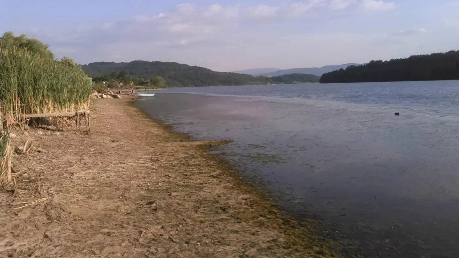 Няма проблеми с язовирите, уверяват отговорните институции