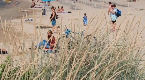 2016/06/27/0734289001467016290