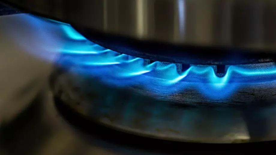 Поскъпване със 17% на синьото гориво искат от "Булгаргаз"