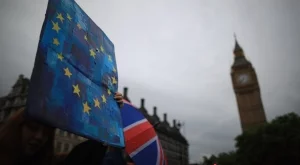 Великобритания настоява за "спокоен и подреден" Brexit
