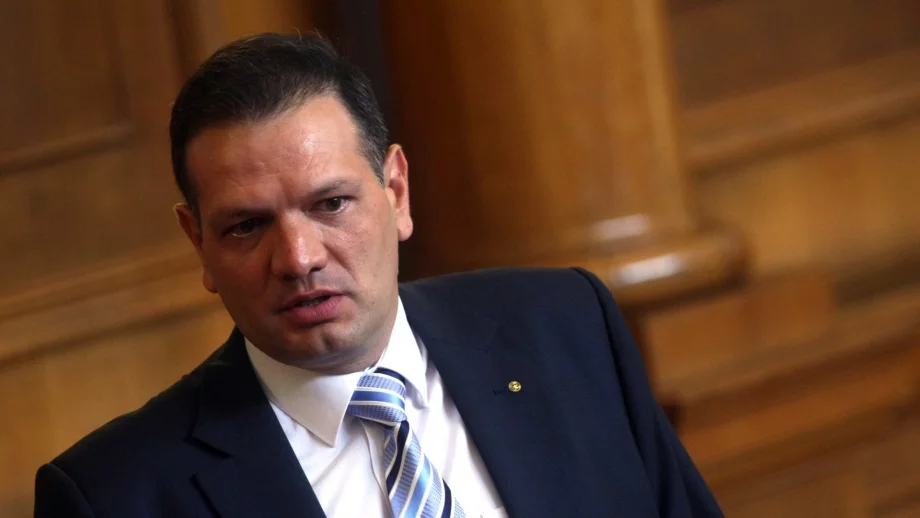 Обаждане до НОИ струва 8 лв. 