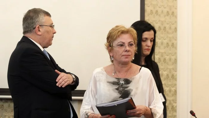 Майка на депутат от ГЕРБ оглави КЗК 