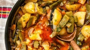 Зелен боб с картофи