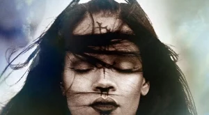 Риана с парче за  "Стар Трек: Отвъд“