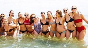 Шеметното парти на Тейлър Суифт с отбрани гости