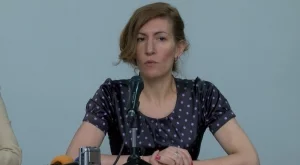 Ангелкова: Чакаме с 10% повече чуждестранни туристи 