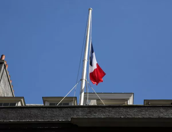 Френските власти разглеждат случилото се в Страсбург като терористичен акт