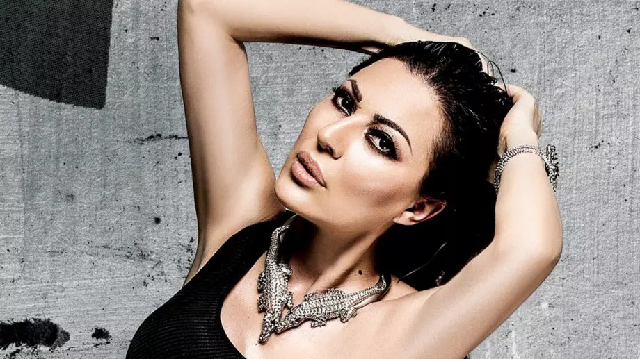 Цеца Величкович стана баба на 46