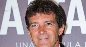 Бандерас ще изиграе Джани Версаче