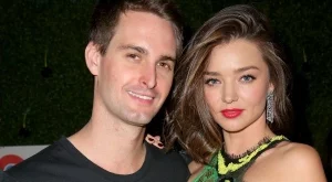 Миранда Кер се сгоди