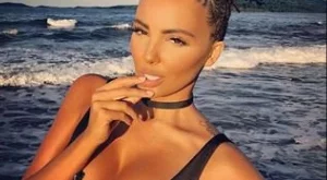 Николета Лозанова показа  новата си прическа