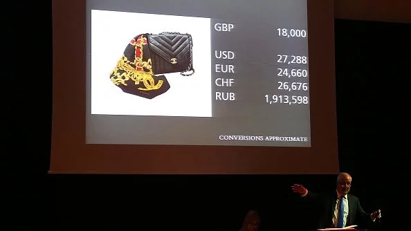 Продажбите на Christie's паднаха с близо 30%