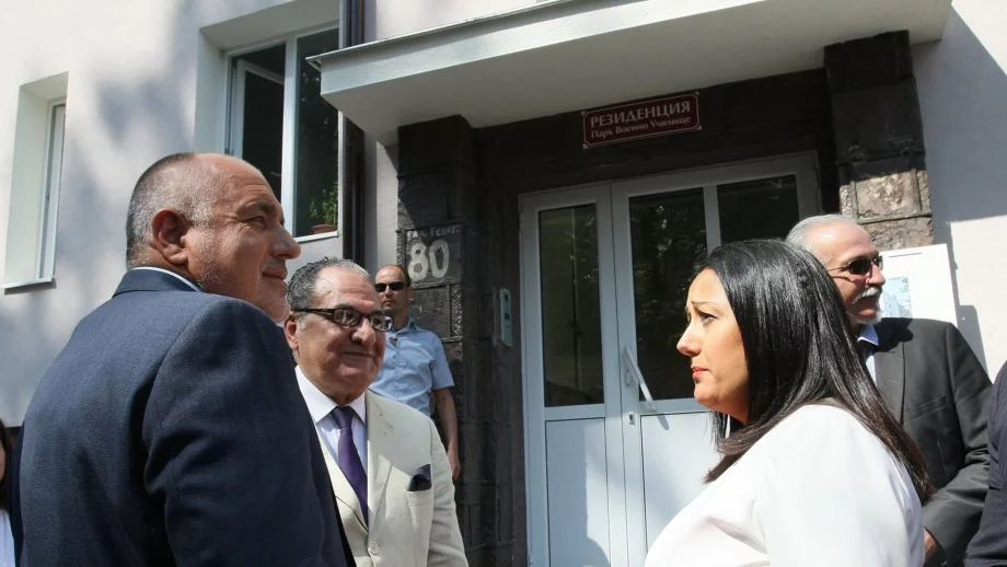 Павлова предлага още 1 млрд. лева да отидат за саниране 