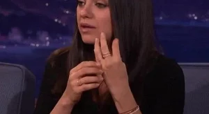 Мила Кунис купила брачните си халки от Etsy