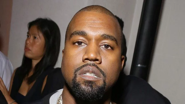 Кание Уест с мераци да прави мебели