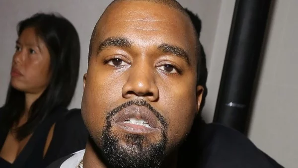 Кание Уест влезе в болница