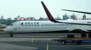 Авиокомпанията Delta Airlines отмени 250 полета 