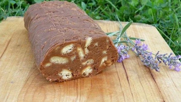 Вкусен сладък салам от детството