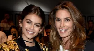 Кая Гербер: Как Синди Крауфорд превърна дъщеря си в популярен модел и актриса