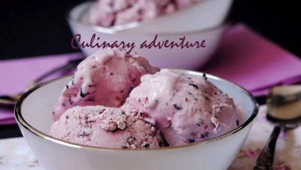 Сладолед с боровинки