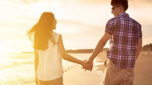 3-те зодии, които ще имат нова връзка този месец