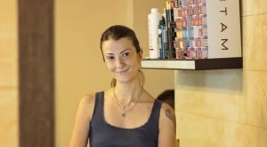 Лина Андреева - да подстригваш с любов 