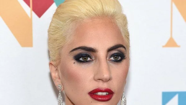 Лейди Гага ще играе във филм на Брадли Купър