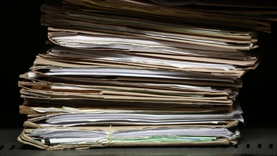 400 000 хартиени удостоверения ще се издават електронно от следващата година