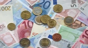Плащанията по всяка втора европрограма са под 5%
