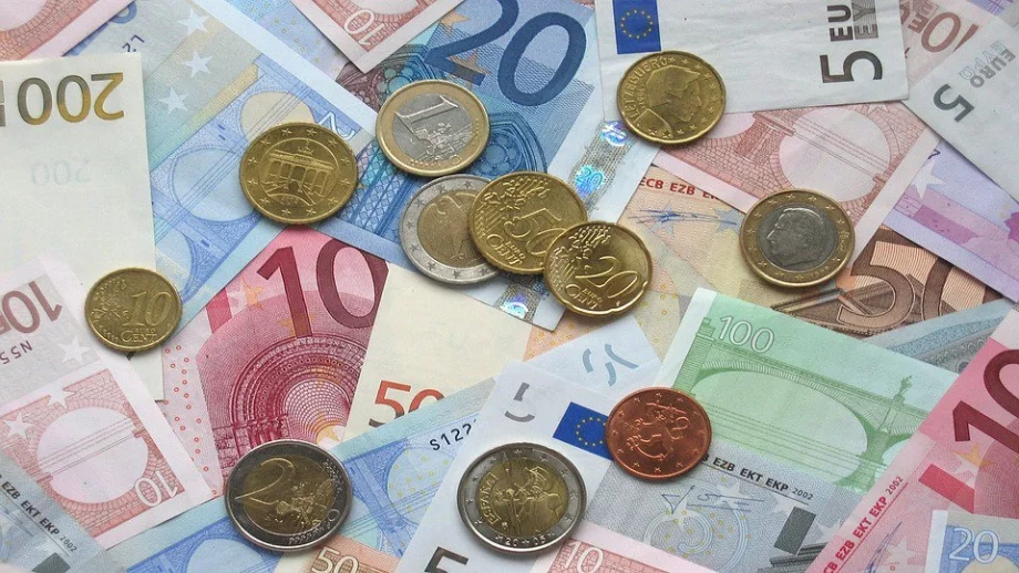 Чуждестранните инвестиции у нас са се сринали с 40%