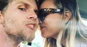 Кейли Куоко е безумно влюбена