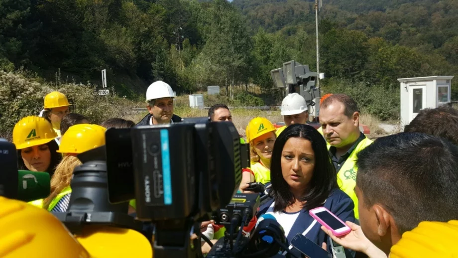 Павлова: Доизграждането на АМ "Струма" трябва да е национална кауза