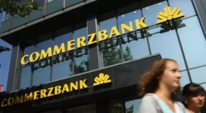 Commerzbank съкращава още 7000 служители?
