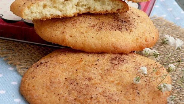 Ванилови сладки със заквасена сметана