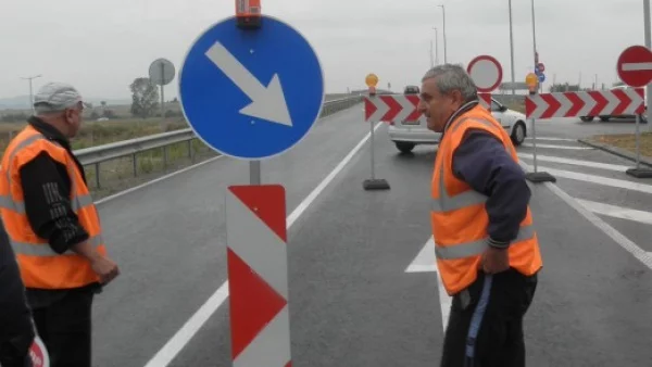 Ограничава се движението през прохода Шипка