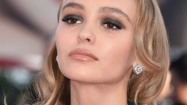 Дъщерята на Джони Деп: Болна съм от анорексия