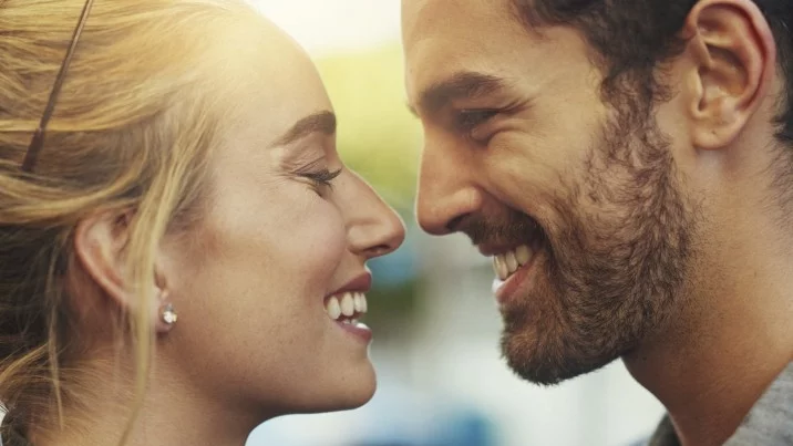 Любовен хороскоп за месец октомври 