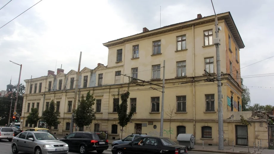 Ограничават се правата на областните управители при сделки с държавни имоти 