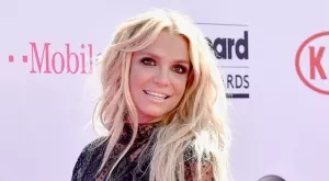 Бащата на Бритни Спиърс се отказа от попечителството над нея