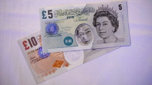 Изявлението на Тереза Мей изстреля паунда нагоре