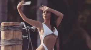 Ким Кардашиян си е направила 6000 селфита за 4 дена