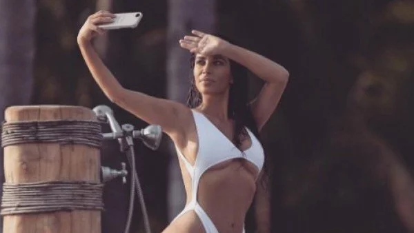 Ким Кардашиян си е направила 6000 селфита за 4 дена