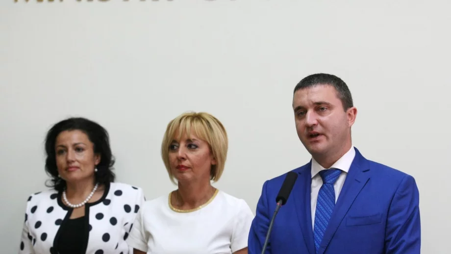 Горанов: Бюджетът ще губи 7-8 млн. лв. от отпадането на ДДС върху дарените храни