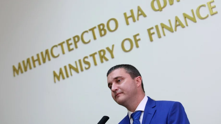 България плати близо 1 млрд. евро лихва и главници по емисия еврооблигации