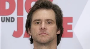 Джим Кери отива на съд