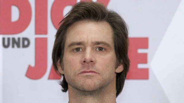 Джим Кери отива на съд