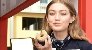 Какво обича да похапва Гиги Хадид