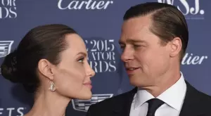 Джоли продължава битката срещу Пит заради децата им